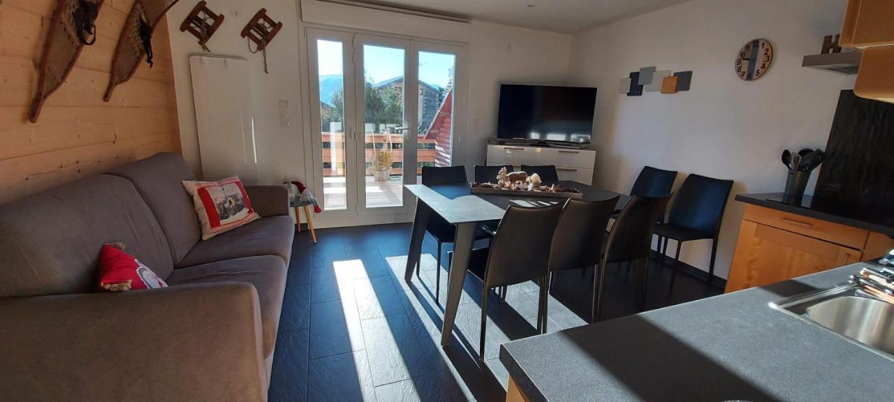 Residence Campredon - Decoration Typique - 25M2 De Terrasse Amenagee Plein Sud Avec Vue Panoramique - Internet - Jardin - Parking - Navette - Linge Et Menage En Options Payantes Font-Romeu-Odeillo-Via Exterior foto